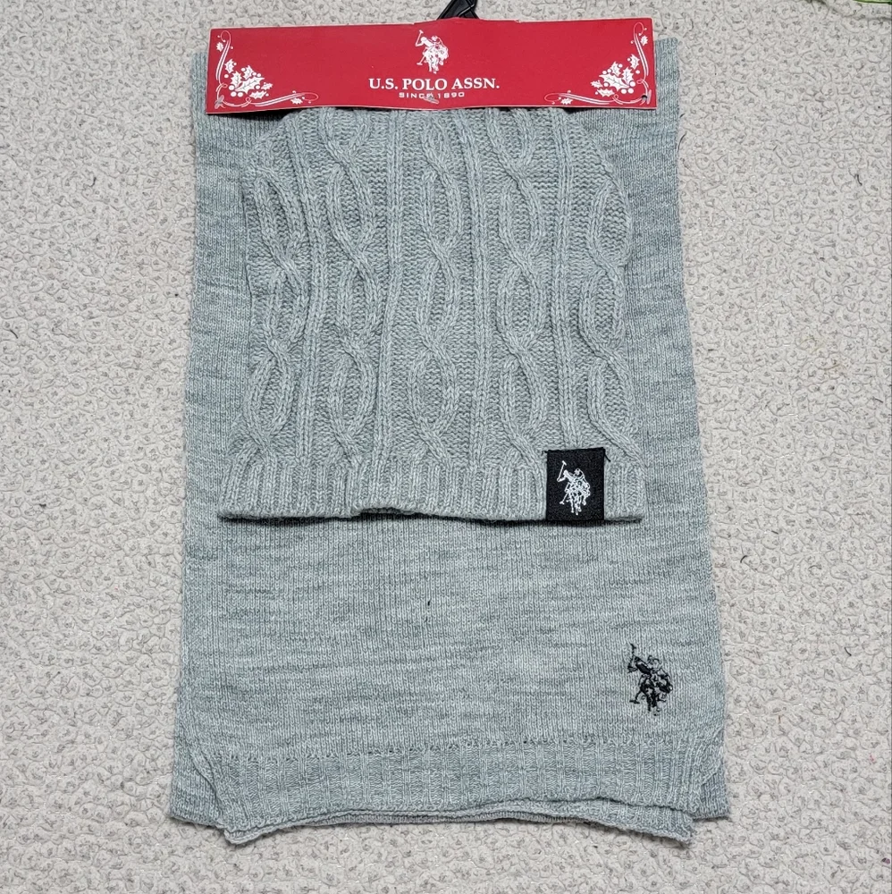 US Polo Assn. Gray Scarf & Beanie Hat Set One‎ Size